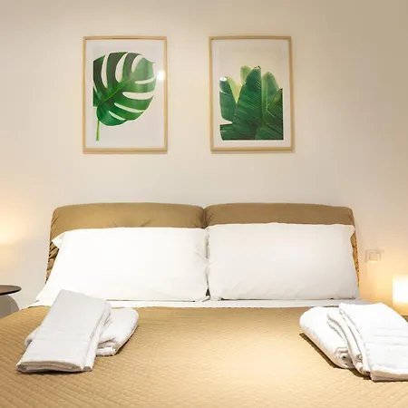 Bed & Breakfast Dimora Perfetto Neapel